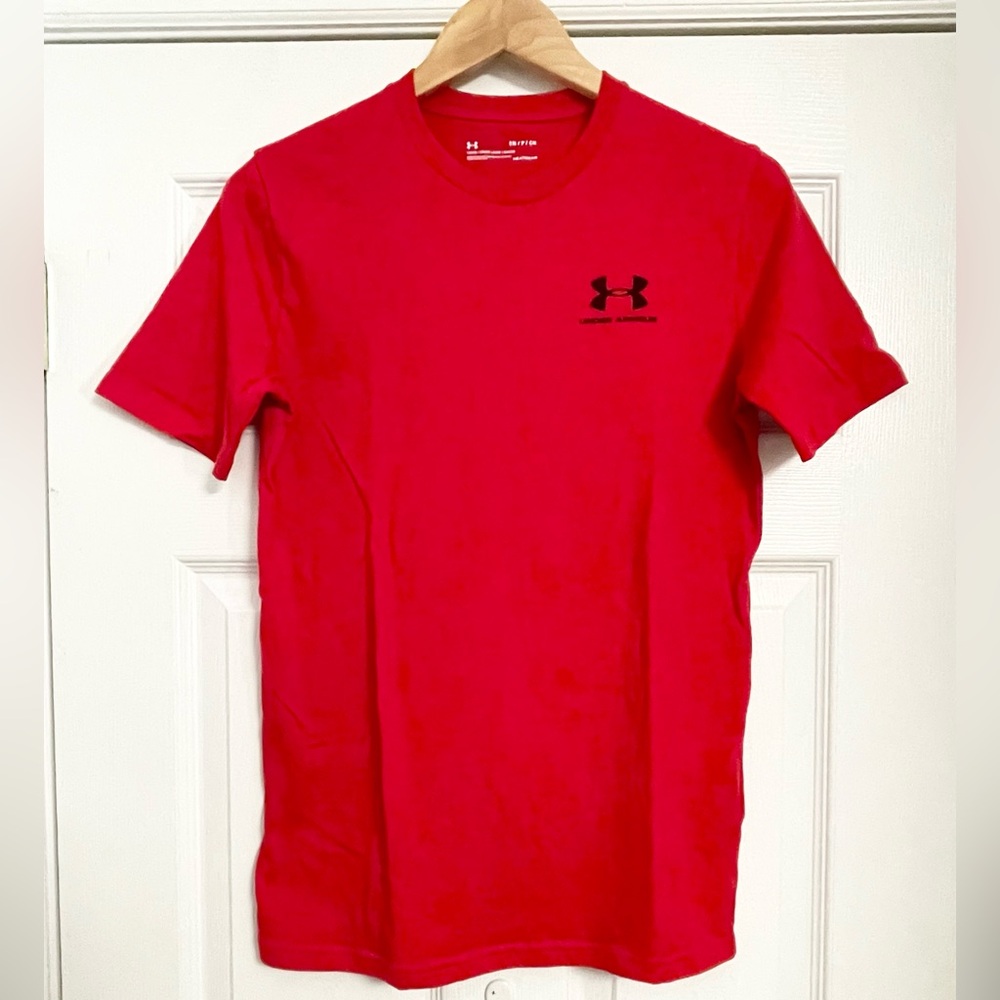 Under Armour Mens Bright Red Short Sleeve T-shirt Small